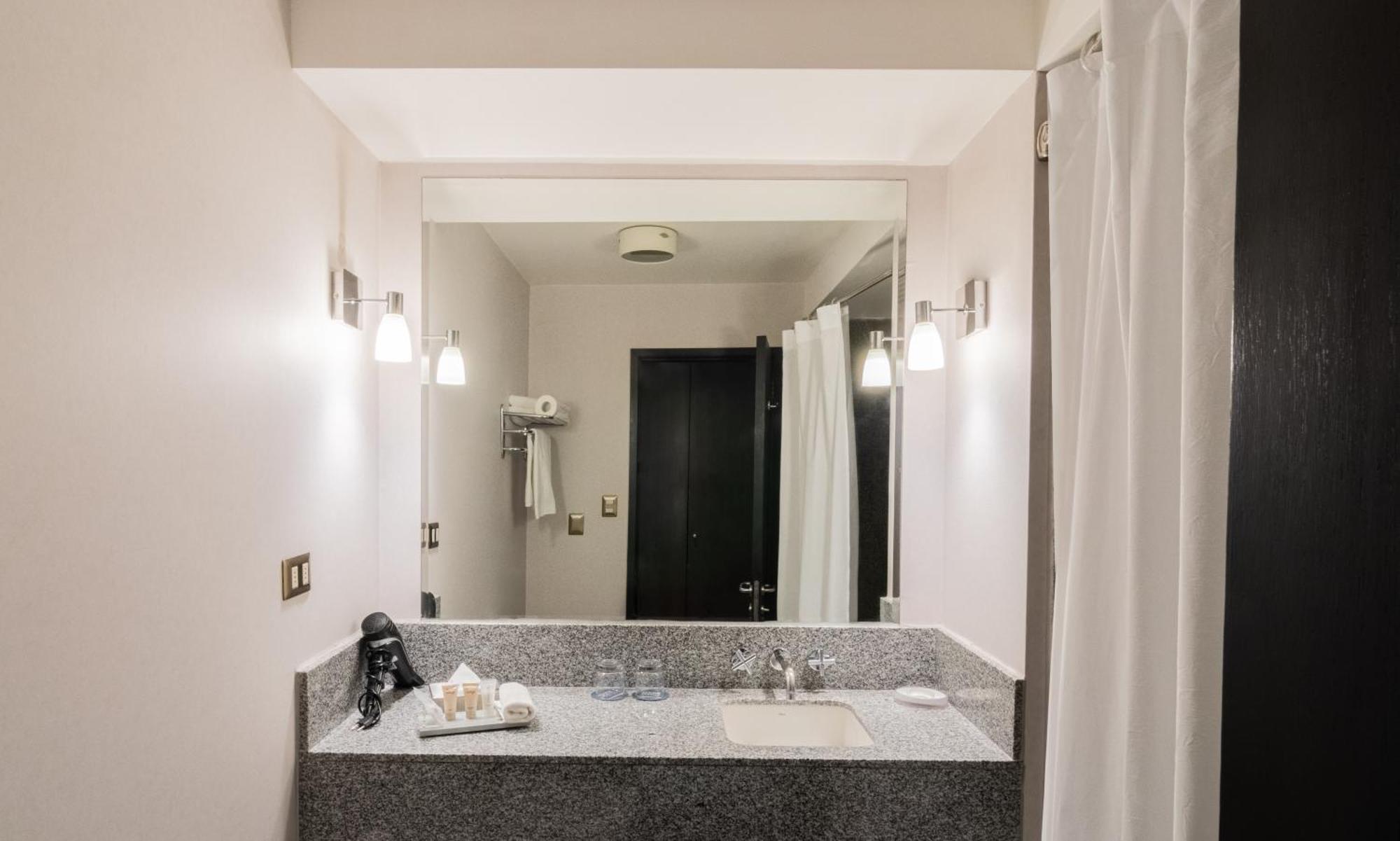 Four Points By Sheraton Los Angeles Εξωτερικό φωτογραφία