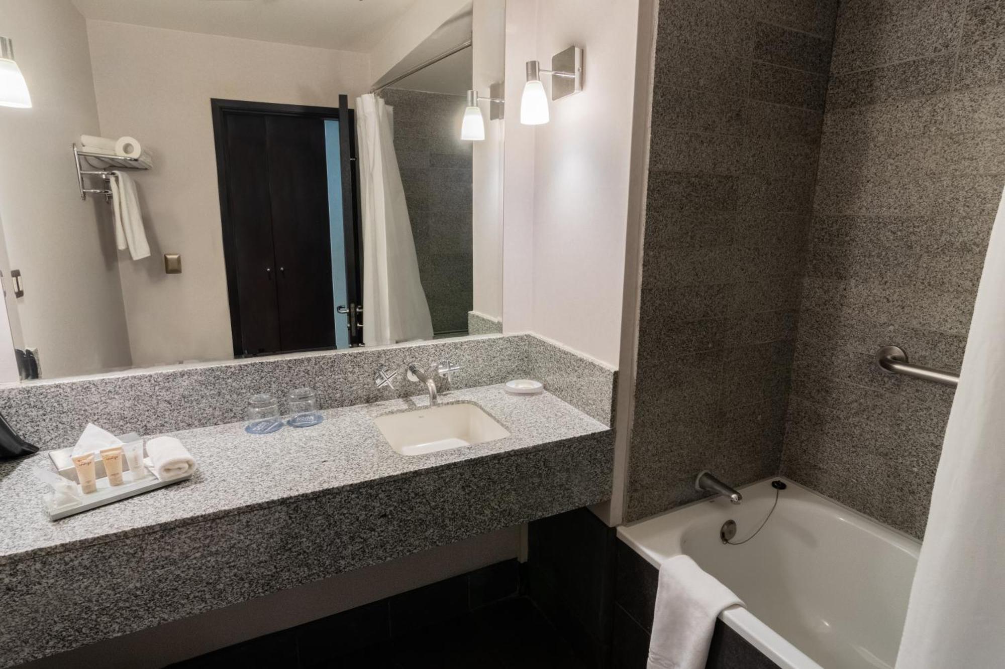 Four Points By Sheraton Los Angeles Εξωτερικό φωτογραφία